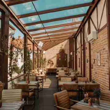 Casa Nicolae Luxury Suites Dining/Meeting Rooms