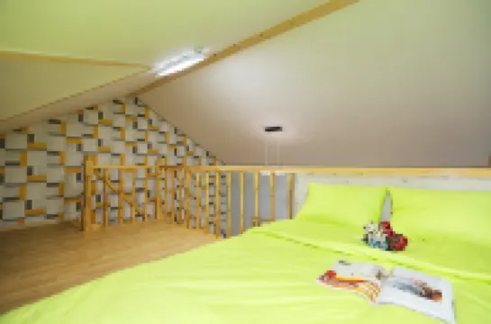 Namwon Pavilion Tree Pension