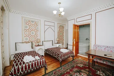 B-House Boutique with Terrace Отели в г. 