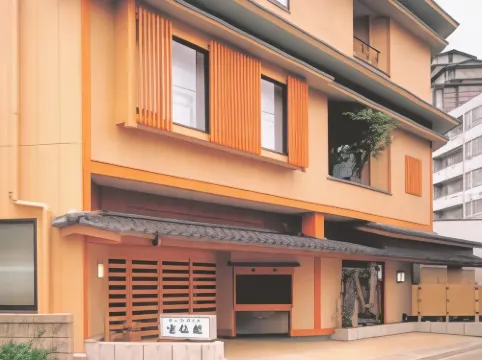 味な宿 宝仙閣 七尾のホテル