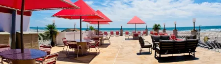 Matador Oceanfront Resort