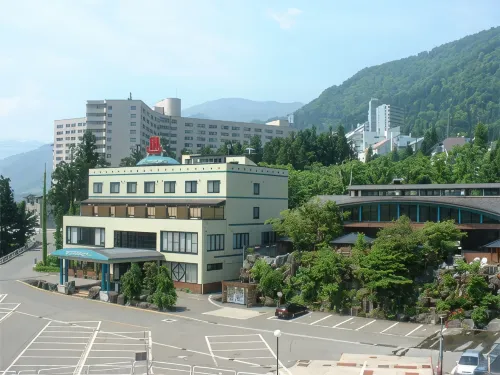 Hatukaishi Hot Spring Ishiuchi-Yungparunas