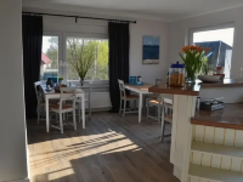 Hotel & Ferienunterkünfte Hus Seeblick Hoteles en Isla de Fehmarn