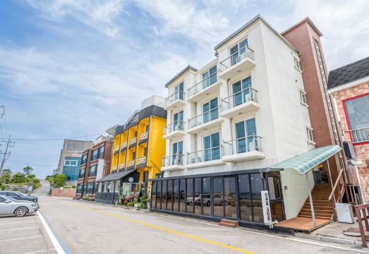 고성 선사길스테이펜션