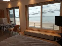 Taean Leo Minbak Hotels near Mallip'o-haesuyokchang