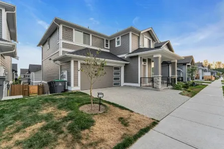 Brand New Ground Level Guest Suite, Close to Beach, US Boarder