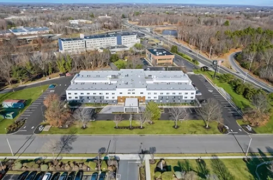 蒂頓瀑布緯度套房酒店, 隸屬於凱悅Unscripted 蒙茅斯縣酒店