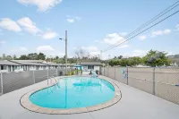 Cielo House Inn - Paso Robles - Pools