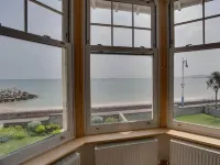 Beach View Apartment 2 - Ocean View