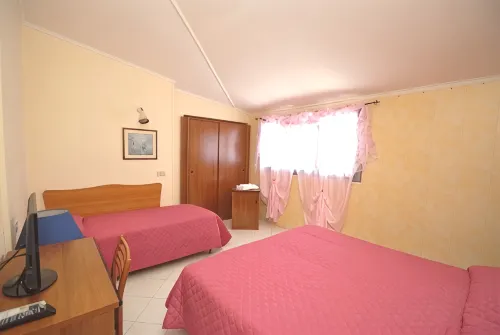 Hotel Baia Del Sorriso