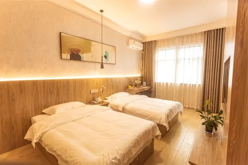 Yongcheng Hehua Boutique Hotel - balcony