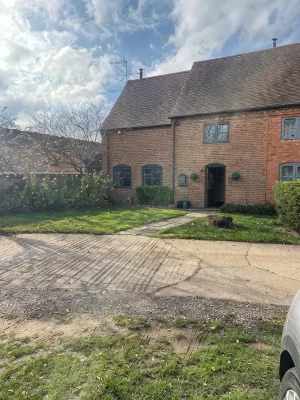 Rural Barn Cottage - near Stratford upon Avon