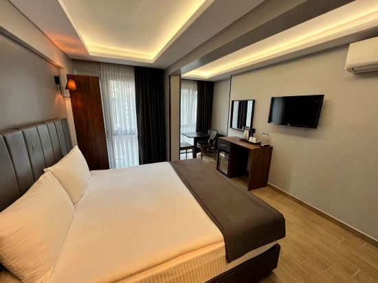 DB Hotel