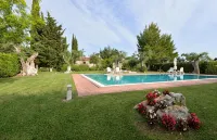 Villa Leralora - Cherry Tree. Exclusive Pool Retreat