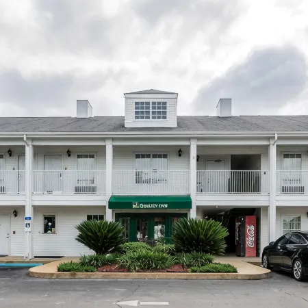 Quality Inn