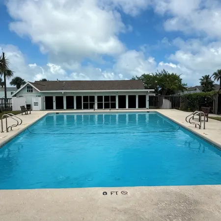 The Boat House:  Key Allegro, Water Front, On Canal!