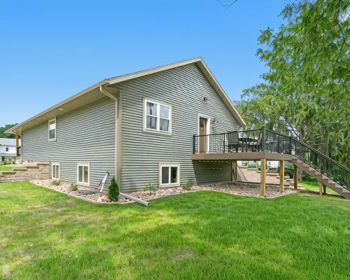 Baraboo Bungalow Hotels in Baraboo