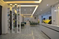 Jianchuan Moshang Huakai Light Homestay - Airport Shuttle