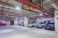 Jurassic Hotel - parking