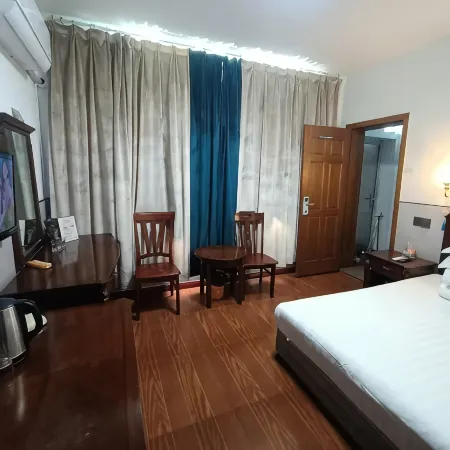 Jinding Hotel