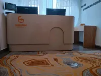 Lecheng Coconut Wind Hotel (Longhu Haikou Tianjie Chengxi Station) - Condos