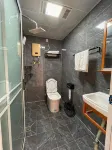Longgong Business Hotel
