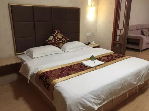 Longyan Penglai Inn - Auberges