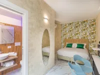 Flowery Rainbow Hotels near Trionfale