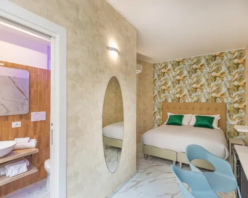 Flowery Rainbow Hotels near تريونفالي