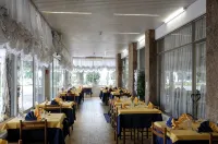 Hotel Mimosa - breakfast