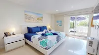 Right on Eagle Beach - Oceania Residences 2 bedroom/2 bath ground level - 3 星級