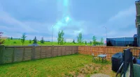 Charming Oasis Tranquil Suite 8 min Airport, AC