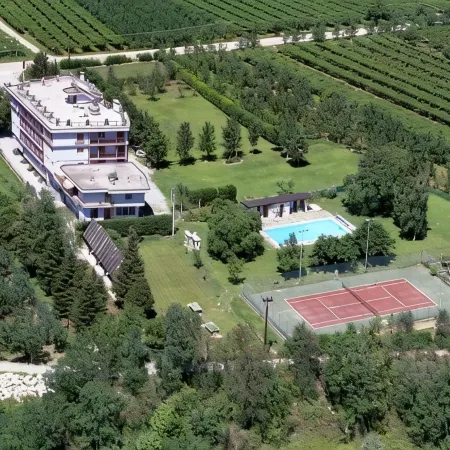 Aktiv Hotel Eden Отели в г. Дро