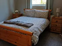 1 Bedroom apartment with a 5 minute walk into the town. Enclosed garden. Hotels in Faversham