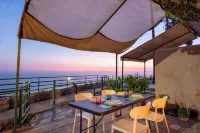 House with sea view, with equipped garden, private parking, pets allowed - 2-Star