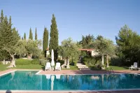 Villa Leralora - Olive Tree. Exclusive Pool Retreat -  Casas de vacaciones