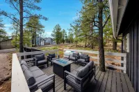 Munds Bella Vita luxury cabin nestled in pines near Flagstaff, AZ - Alppimaja
