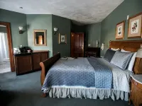 Hotel Ruby Marie
