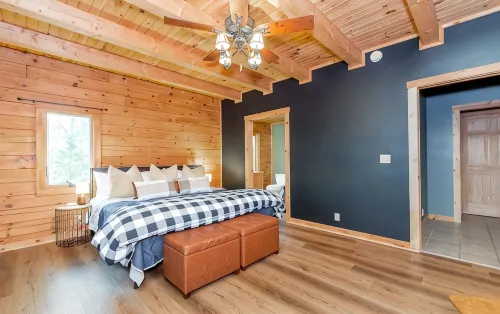 Bourbon Trail Cabin -- Central to the Distilleries - 4-Star