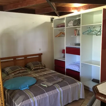 Seasonal rental Comfortable furnished studio
