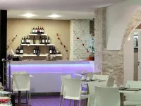Cristal Hotel Palermo Hotels near Vucciria