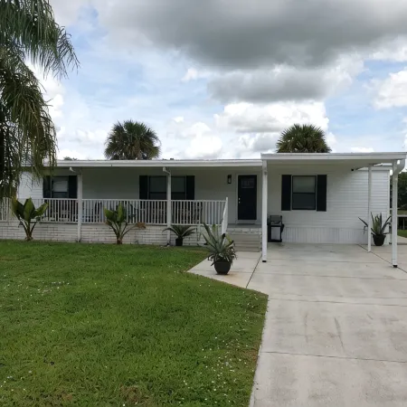 Fishin' for Days! Waterfront Home with Covered Boat Dock in Okeechobee!