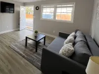 Apt. near Downtown - 2BR/1BA/3BE Hotéis em Dunean