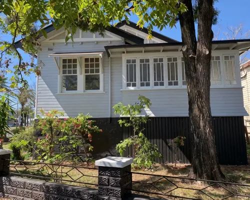 Grand Central Lismore Home Hotels in Lismore
