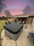 Cozy Westminster Retreat ~ Hot Tub ~ Near Denver ~ Spacious Yard