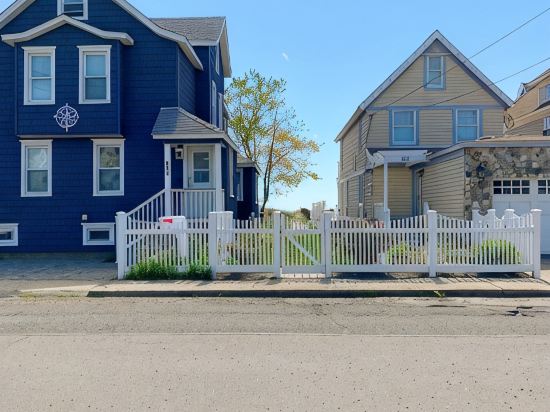 Oceanfront Escape, Private Sandy Beach Getaway