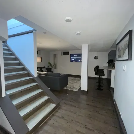 The Lux Den Speaks for itself. Cozy, bright self-contained basement suite