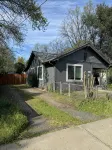 Newly renovated home walkable to Downtown/Restaurants/Park
