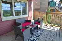A place full of character and charm-Gateway to Canadian Rockies