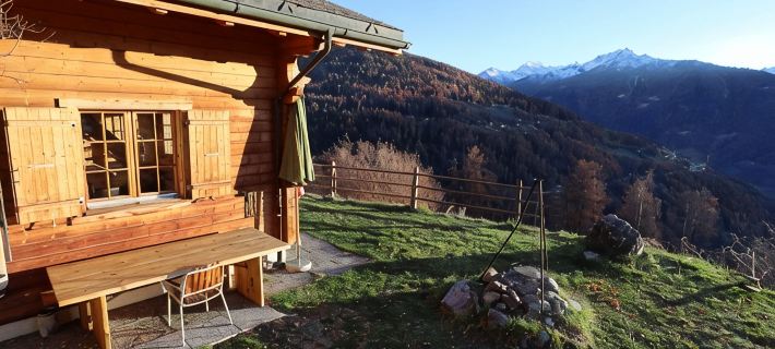 Holiday home in a quiet, sunny location in a hiking and skiing region Hotels in Herens